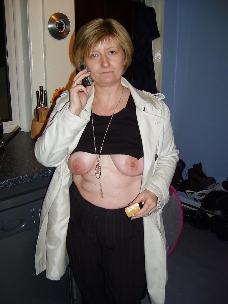 Mature Kath from Manchester in UK