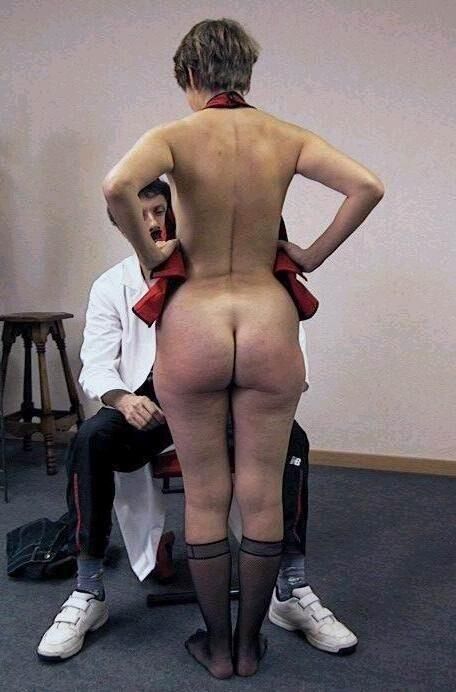 Spank and Shame MMD mature shorthaired brunette red top