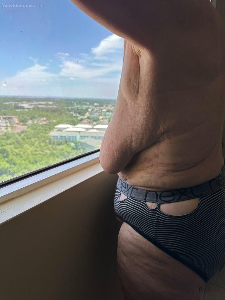 I LOVE MY WIFES BODY