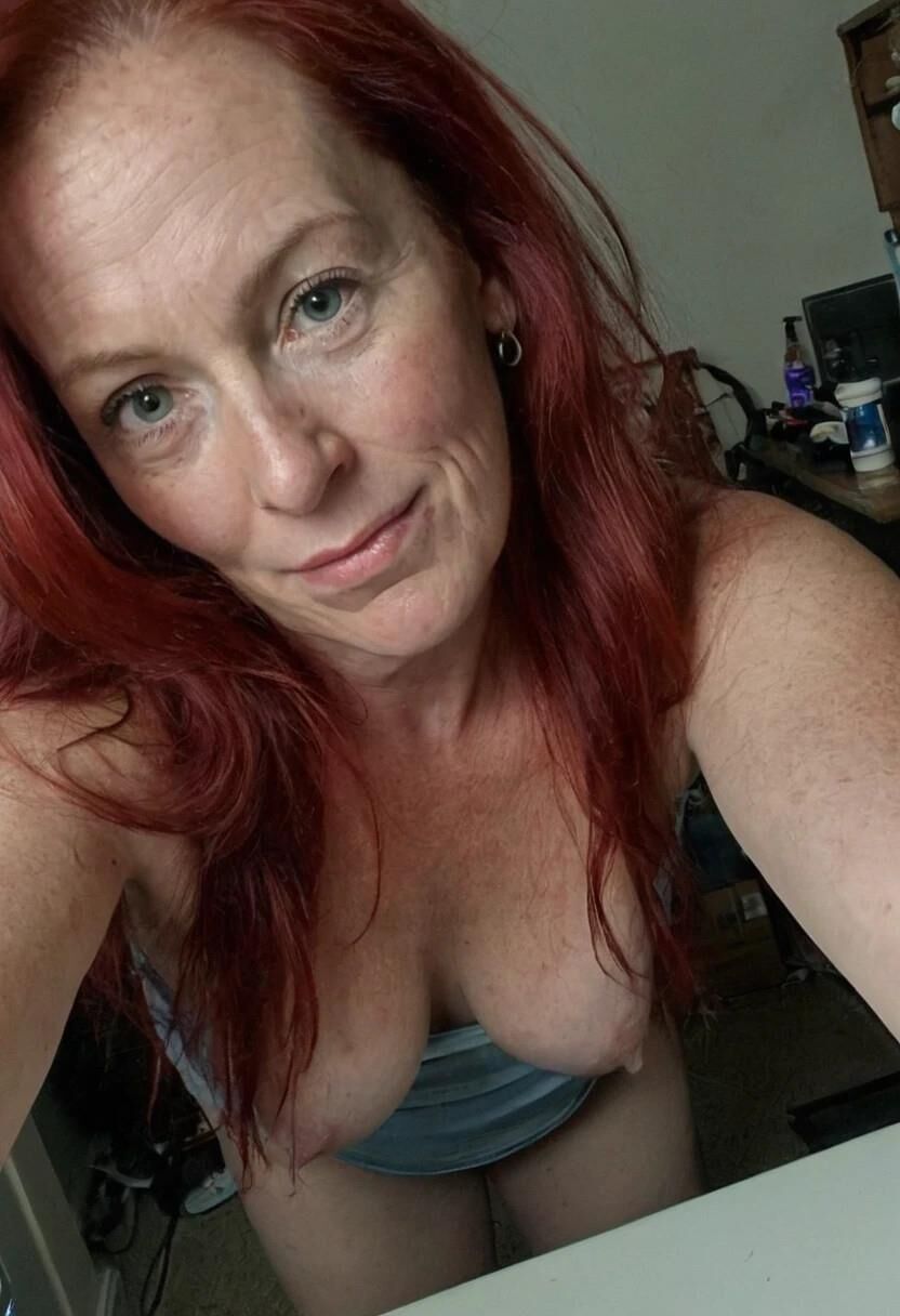 redhead mature 
