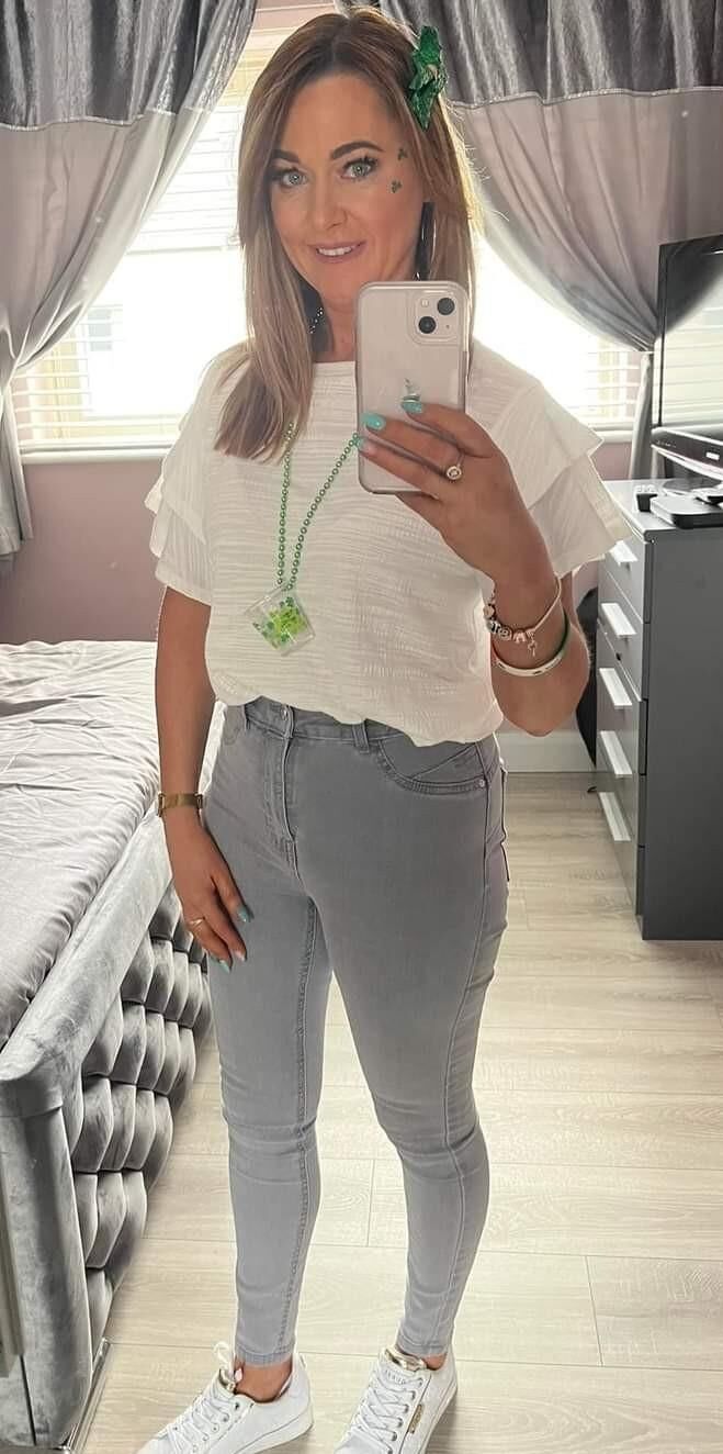 arialuv