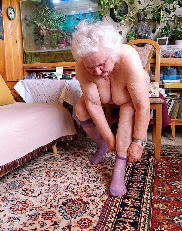 Thelma une vieille grand-mère que je me branle