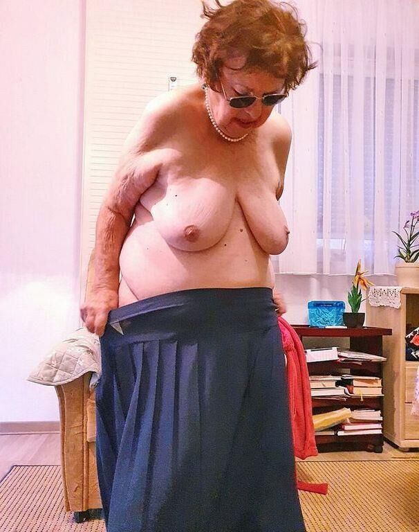 Beryl une vieille grand-mère je me branle