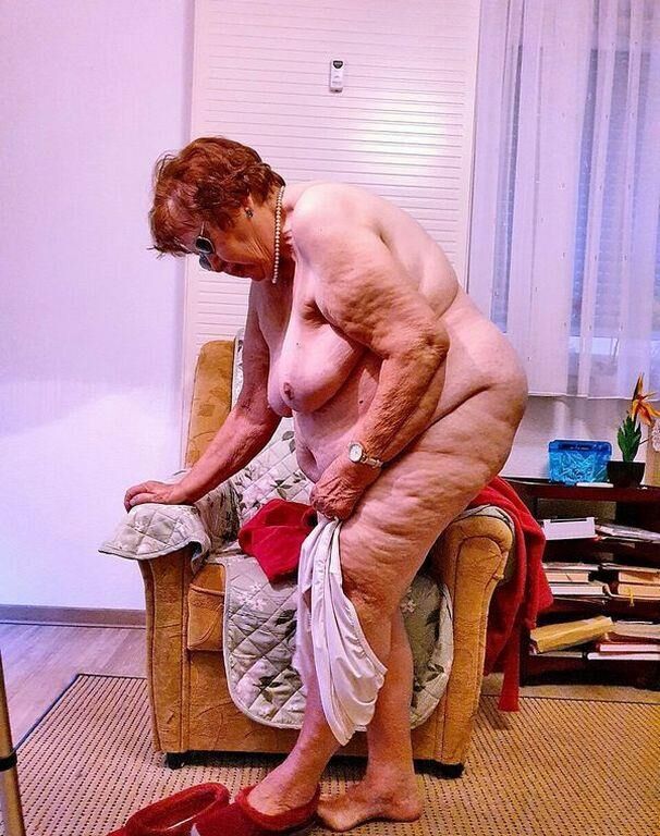 Beryl une vieille grand-mère je me branle