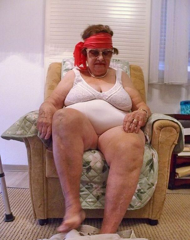 Beryl une vieille grand-mère je me branle