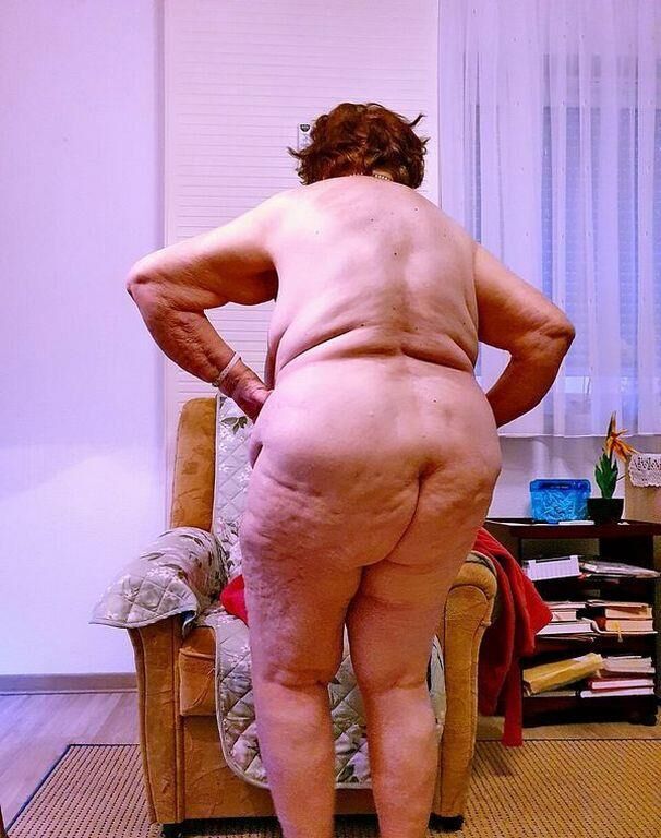 Beryl une vieille grand-mère je me branle