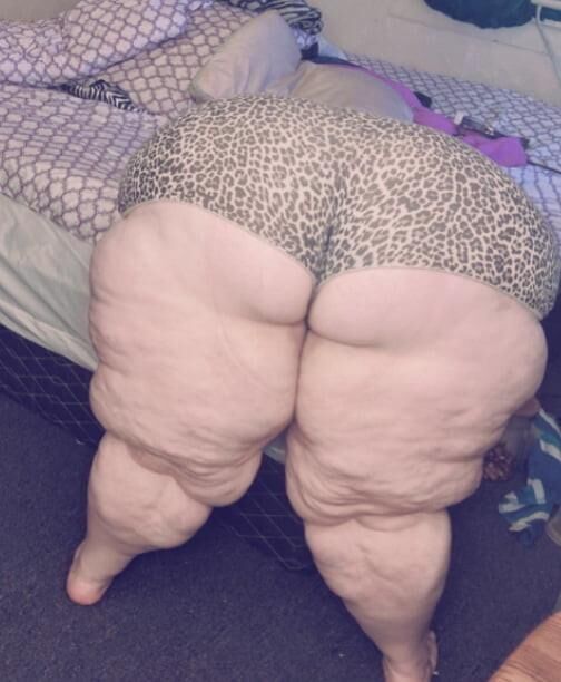 Gargantuan ssbbw bundas