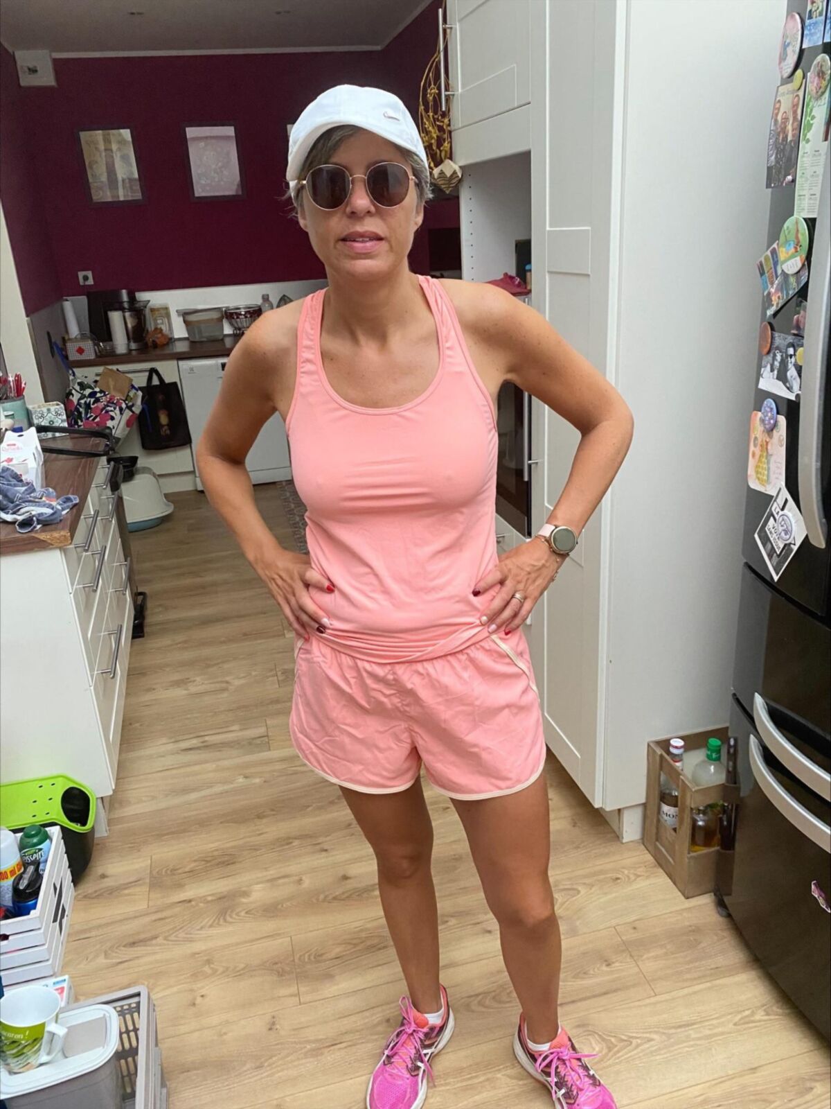 LA FEMME DE NOTRE POTE ETAIT BELLE POUR LE TOUR A DOUAI DIMANCHE
