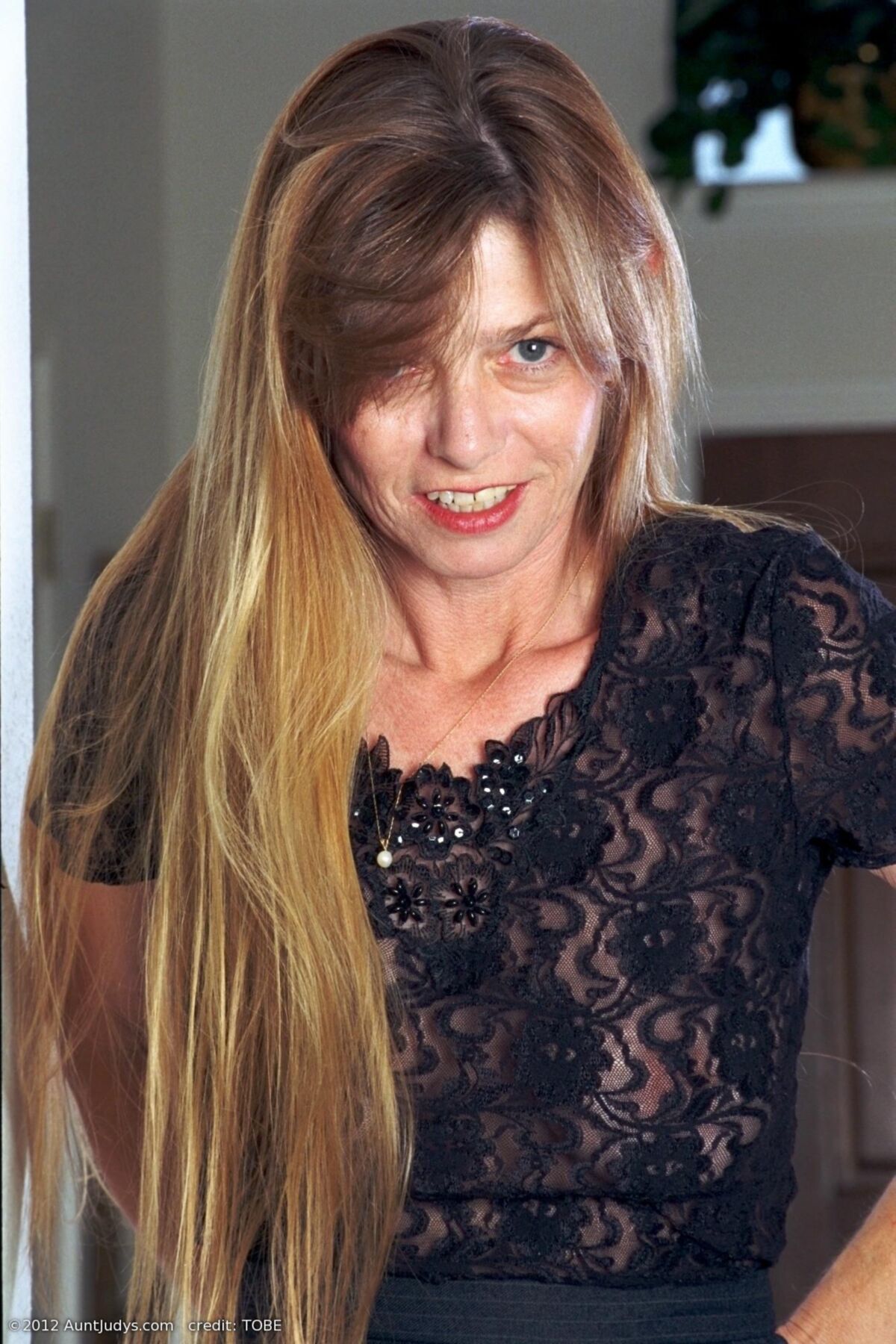 . Cathy plain but pumpable mum
