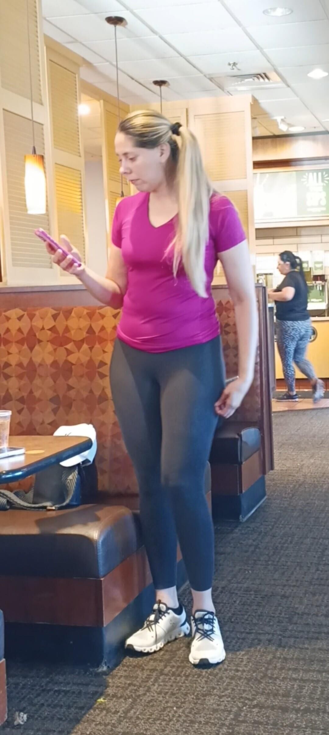 Perneiras candid pawgs