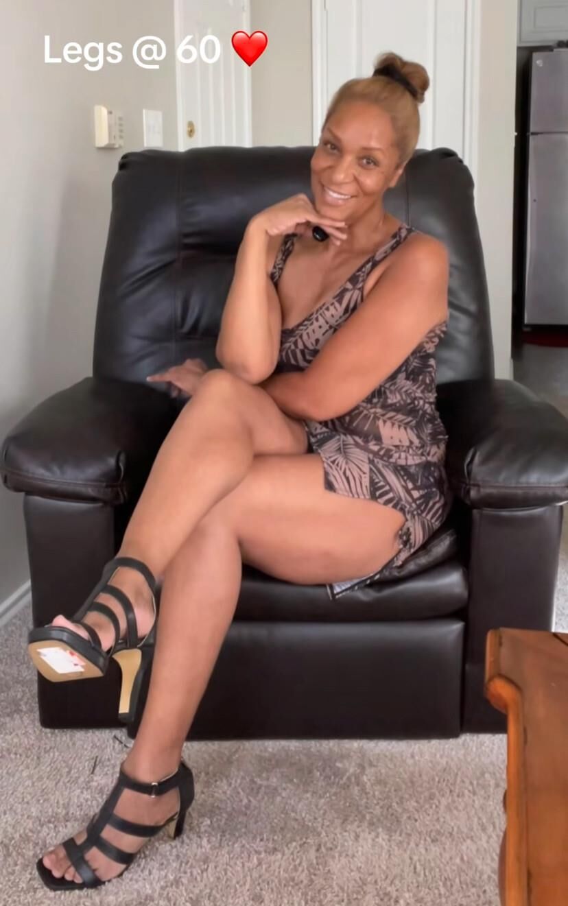  year old sexy auntie 