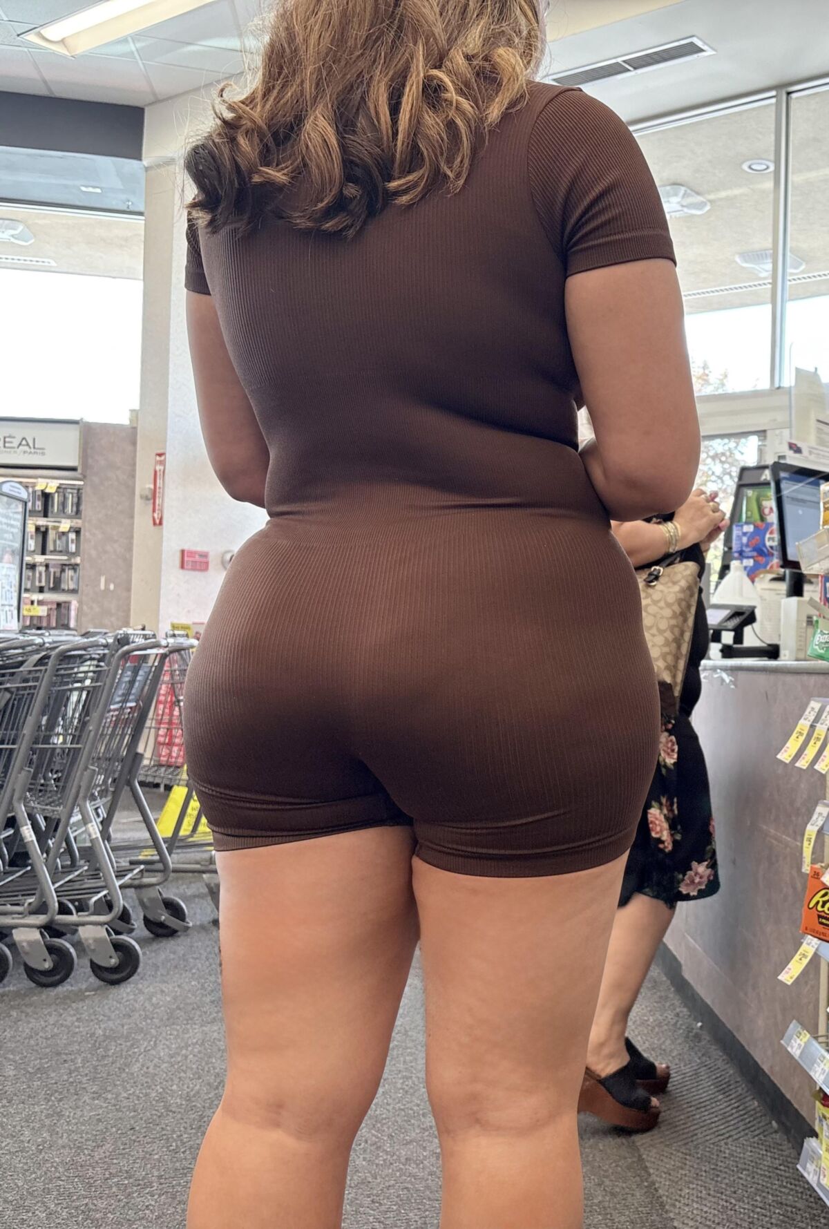 Perneiras candid pawgs