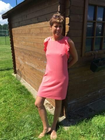 LA FEMME DE NOTRE POTE ETAIT BELLE POUR LE TOUR A DOUAI DIMANCHE