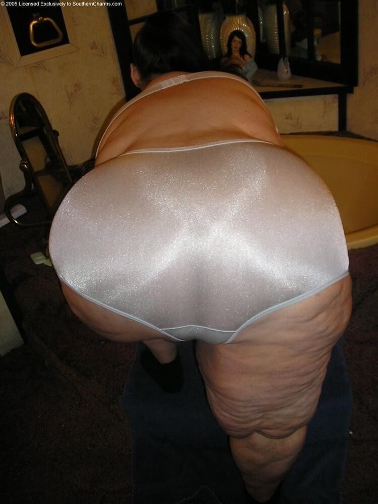 Gargantuan ssbbw bundas