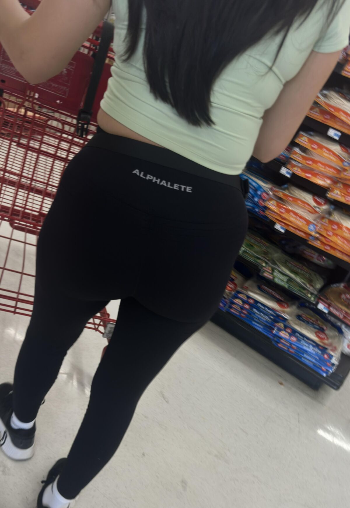 Perneiras candid pawgs