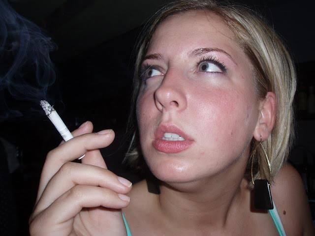  Yet More Smoking Girls . 	