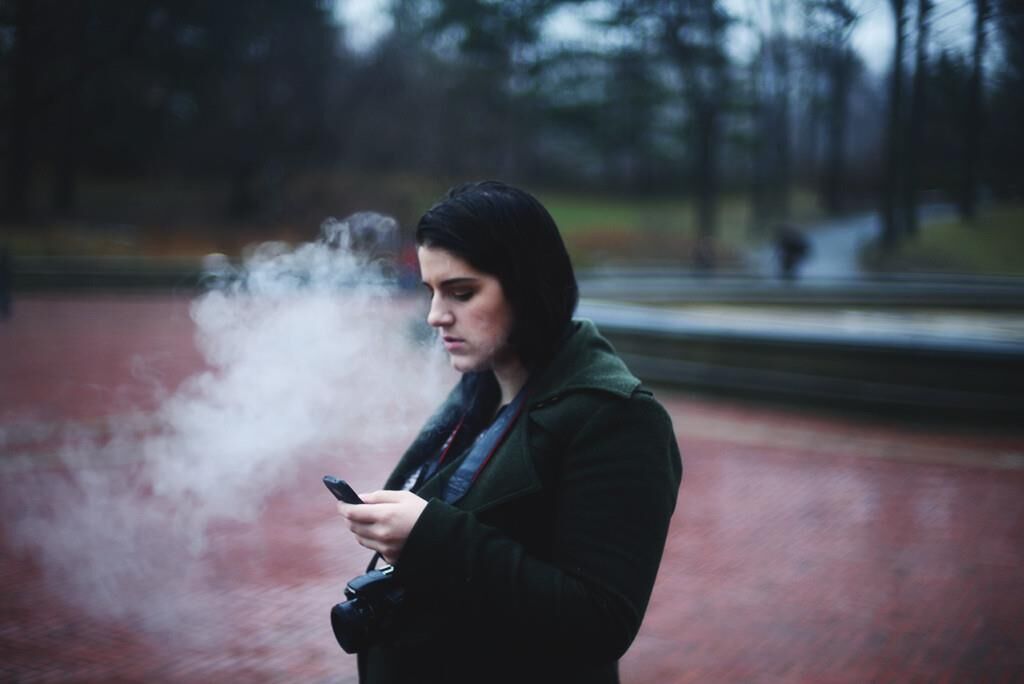  Yet More Smoking Girls . 	