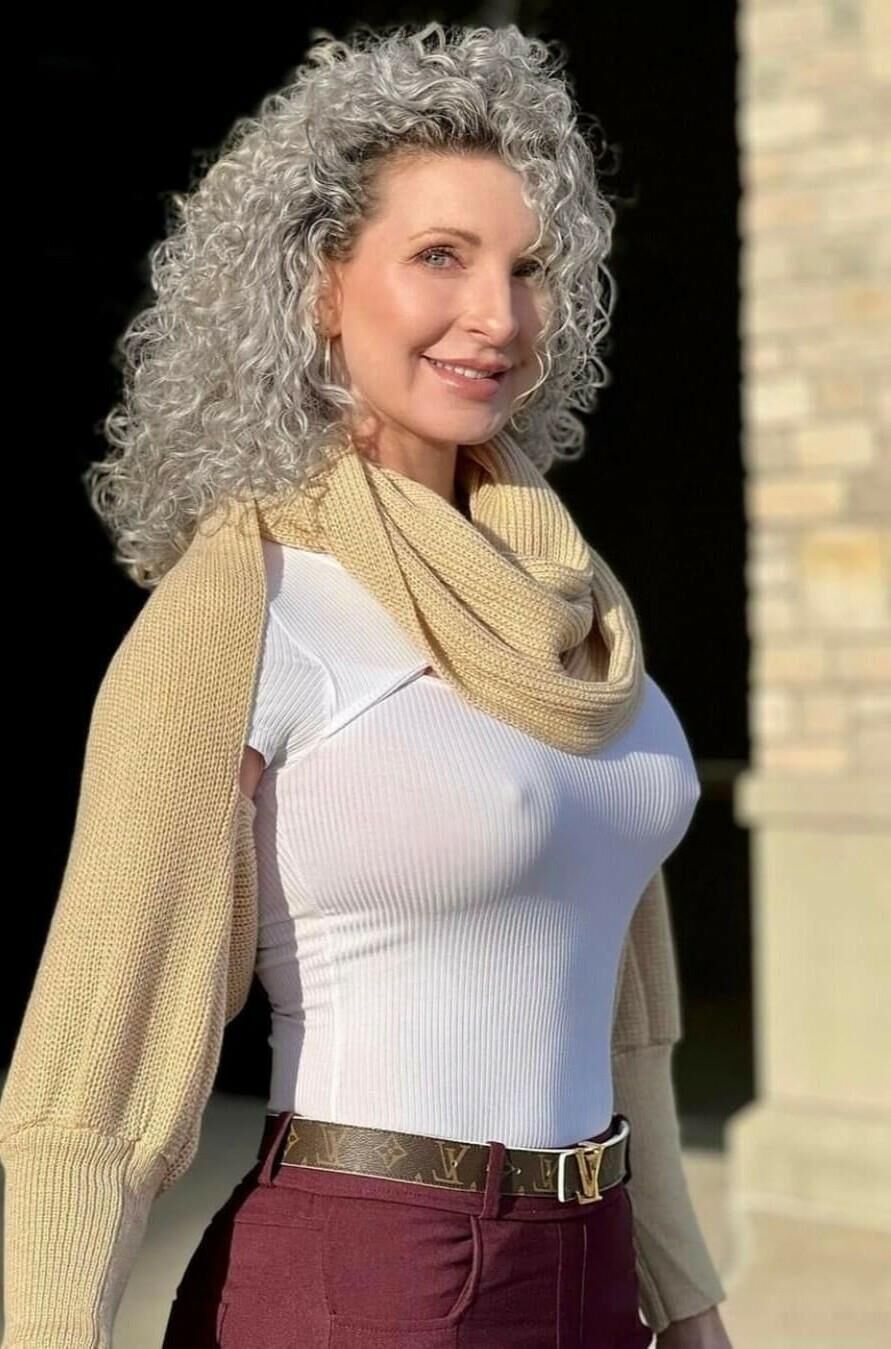 cougars milf's（）