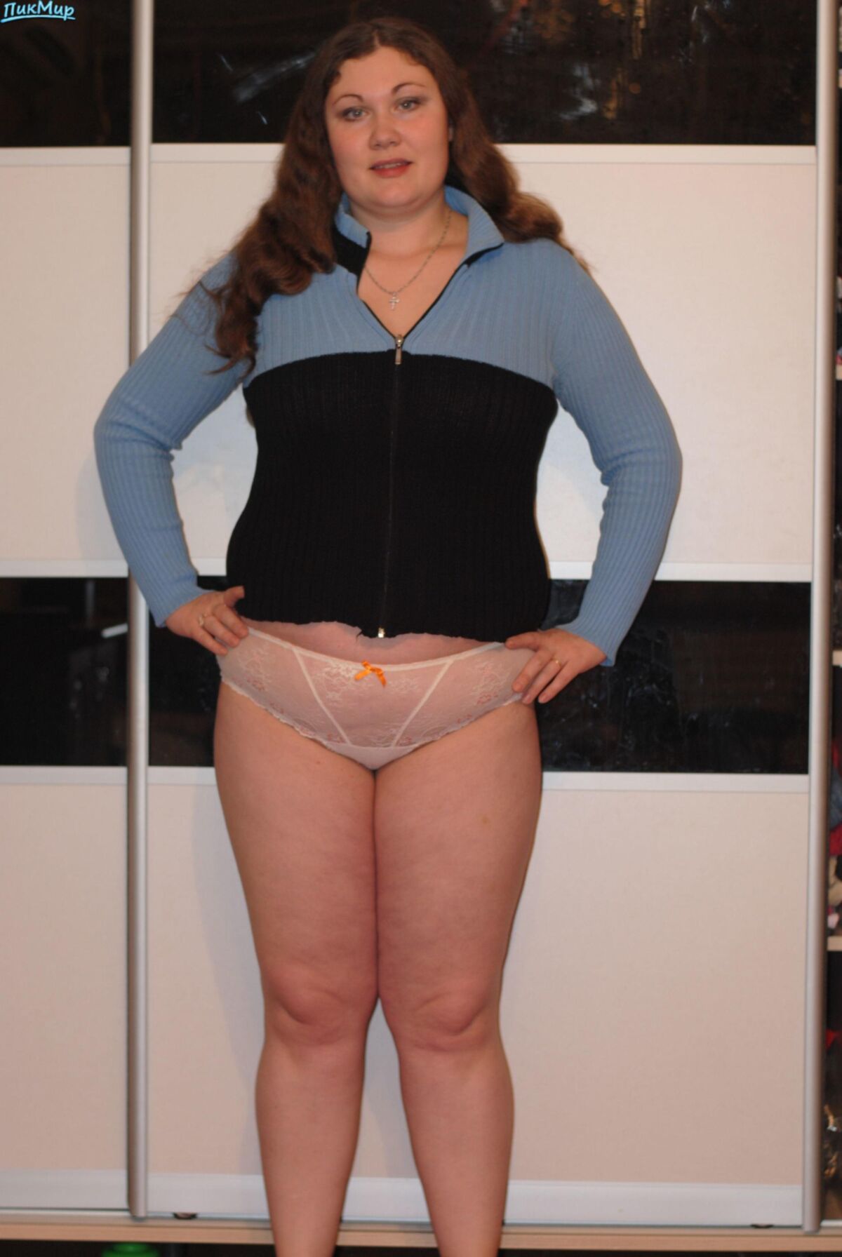 Big and sexy mature with long hair