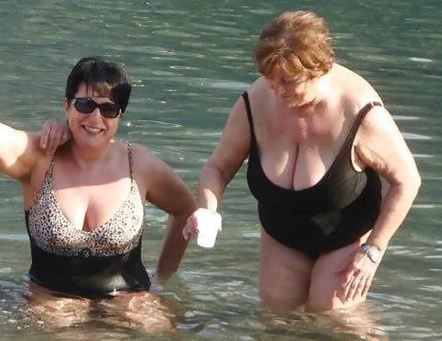 Milf Granny Nadador de nado