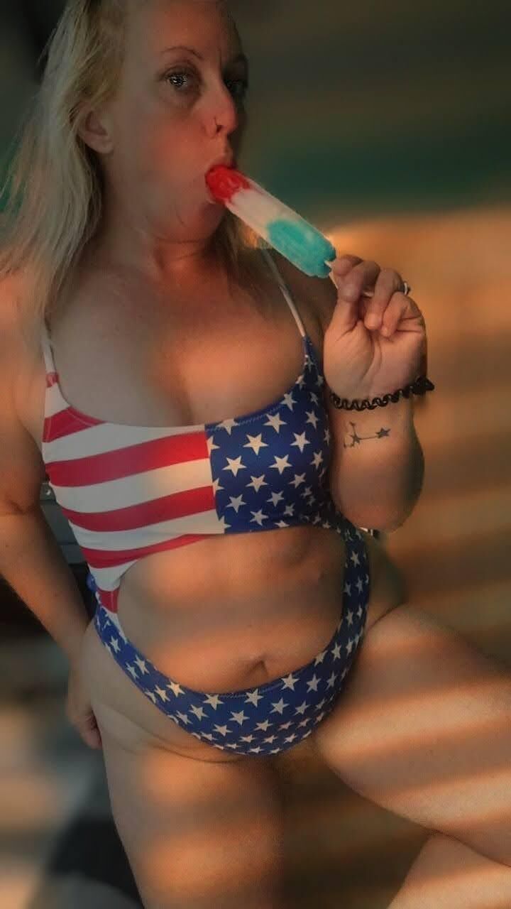 MILF Next Door Tara