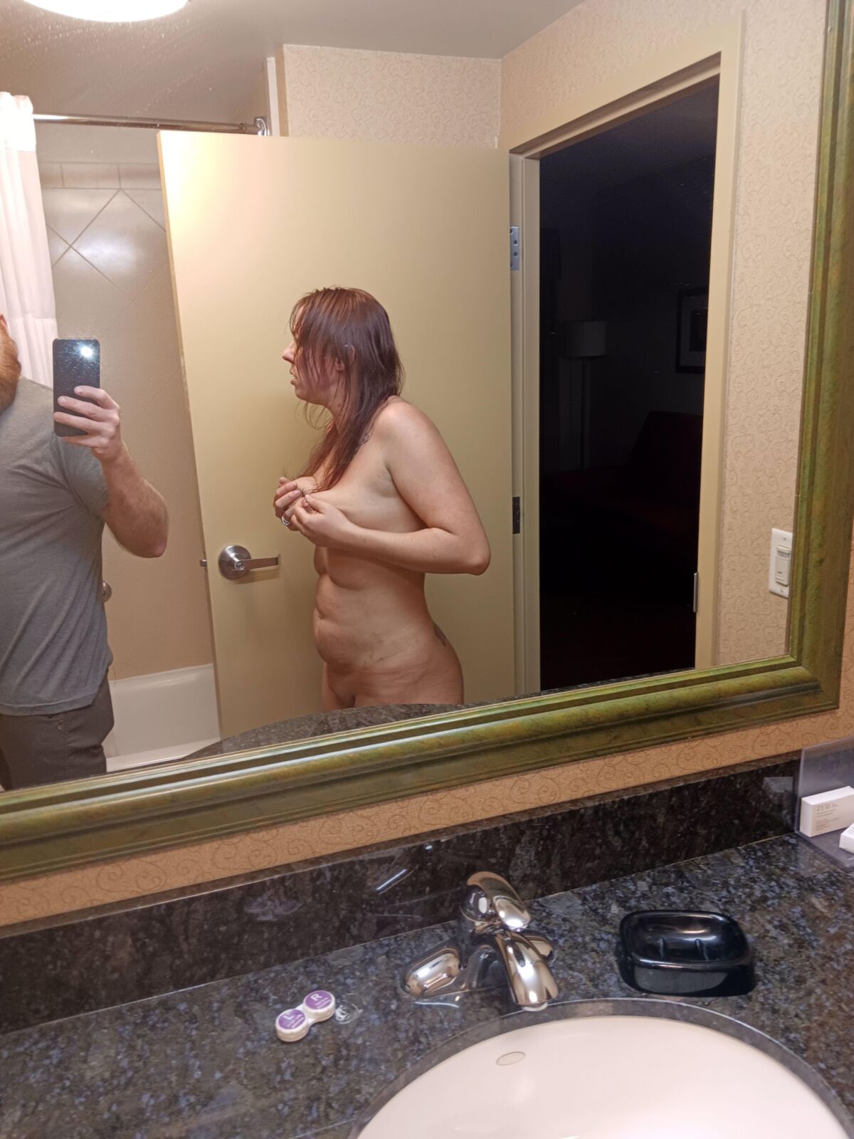 Nicole reife Amateur Tennessee Webslut liebt es nackt zu zeigen