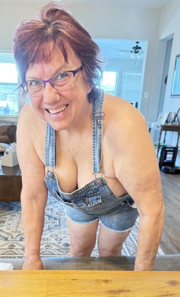Hot Moms Wanting to Party