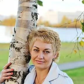 Фантастическая блондинка милфа Елена из северной России