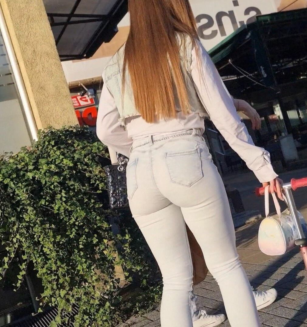 Mãe sincera com bunda sexy