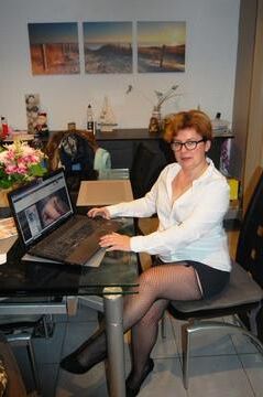 Mature naturelle de Belgie Elle