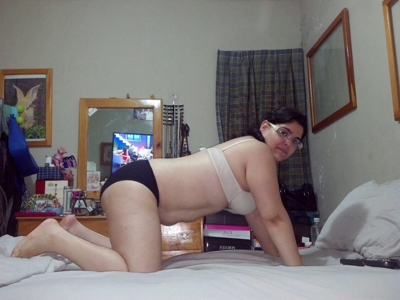 Vache avec de gros udders pour baiser vol.