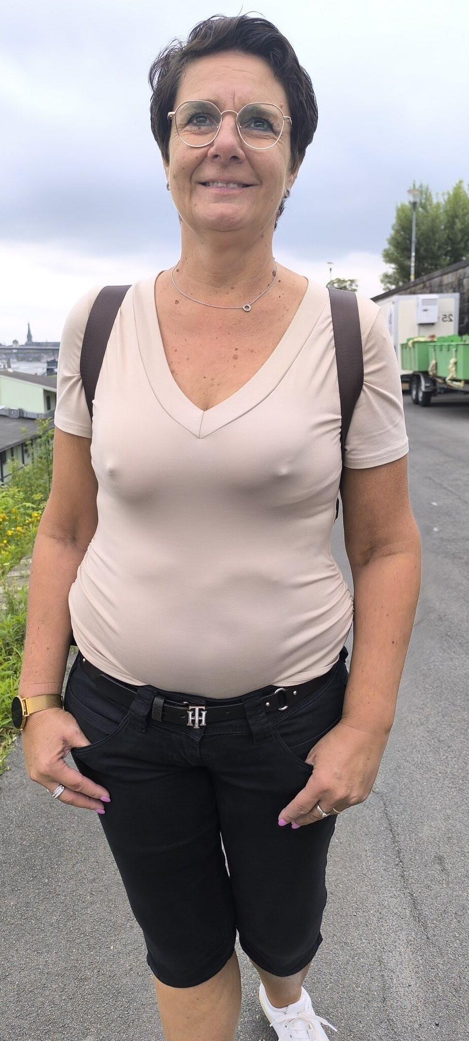 MATURE MILFS GRANNY 