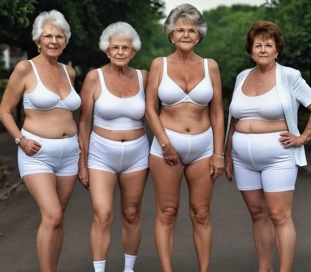 ИИ Grannies, в основном в белом.