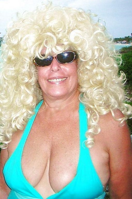 OLDER LADIES WITH BEAUTIFUL BIG BOSOMS 