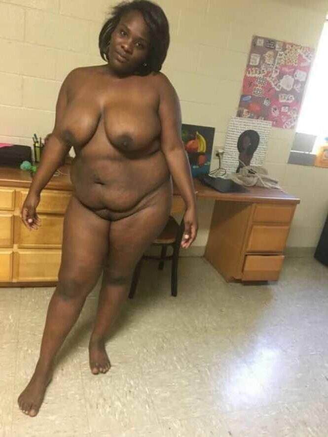 Black MILFs & GILFs