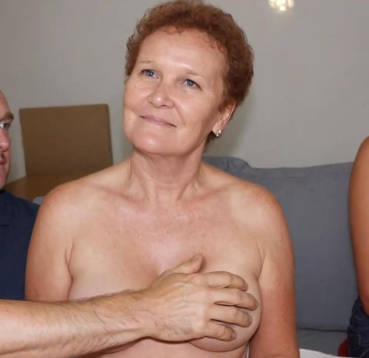 Big boobsed mature / .