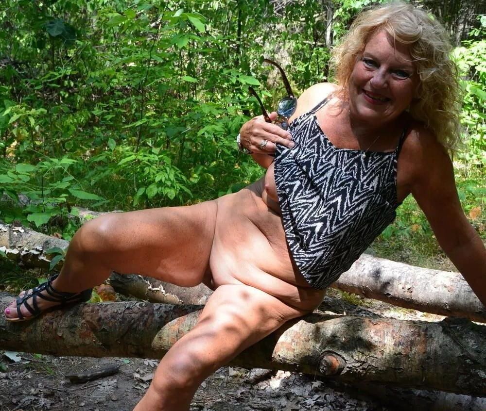 Grannies make me horny 