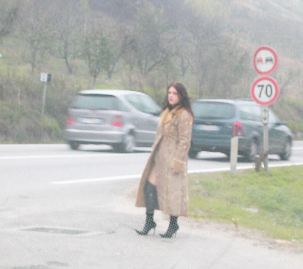 Puta de la calle italiana Elisa Bussolati