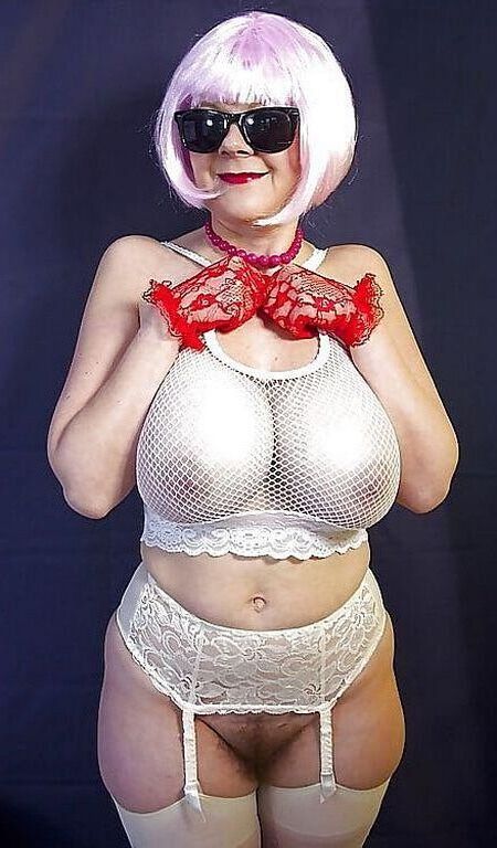 OLDER LADIES WITH BEAUTIFUL BIG BOSOMS 