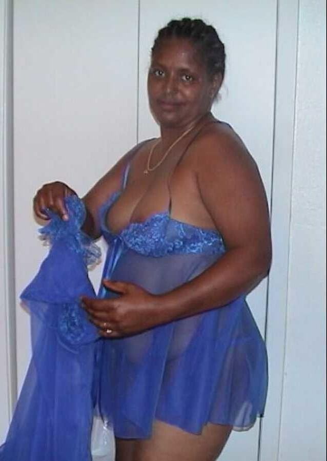 Black MILFs & GILFs