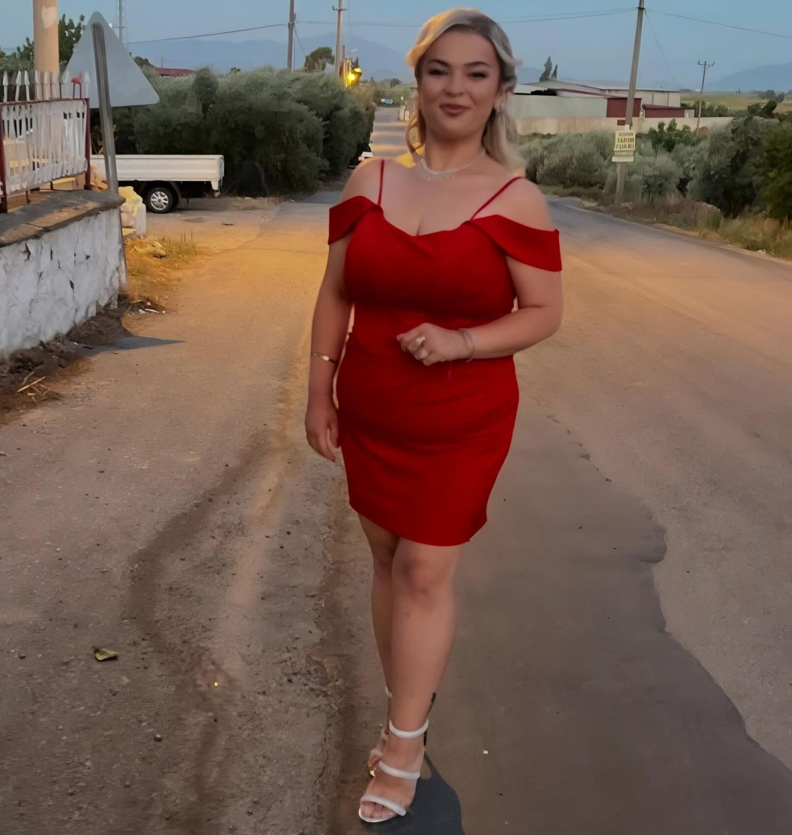 Türkische reife Dame Bild