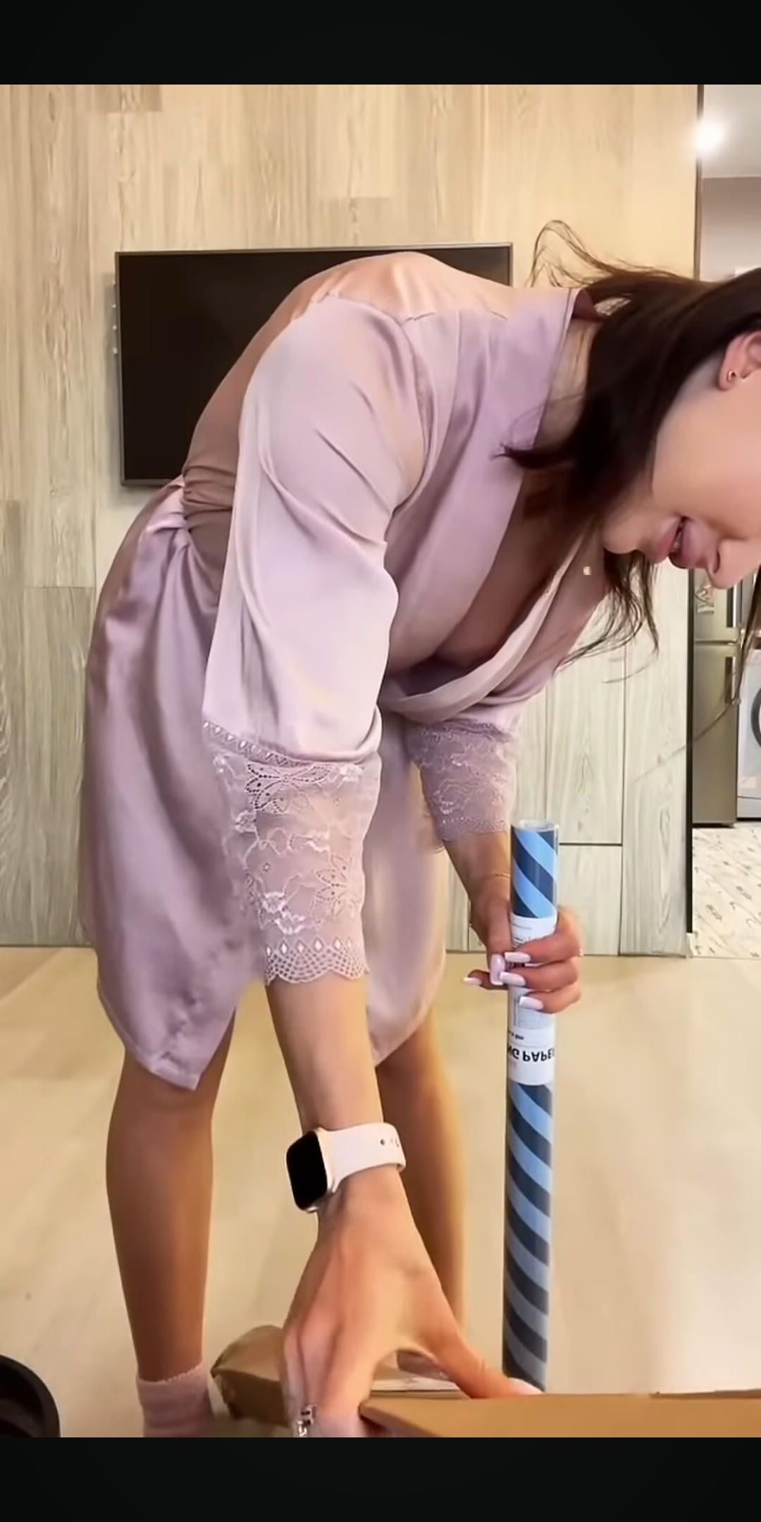 Puta madura downblouse