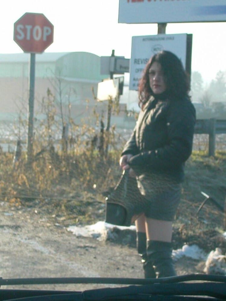 Puta de la calle italiana Elisa Bussolati
