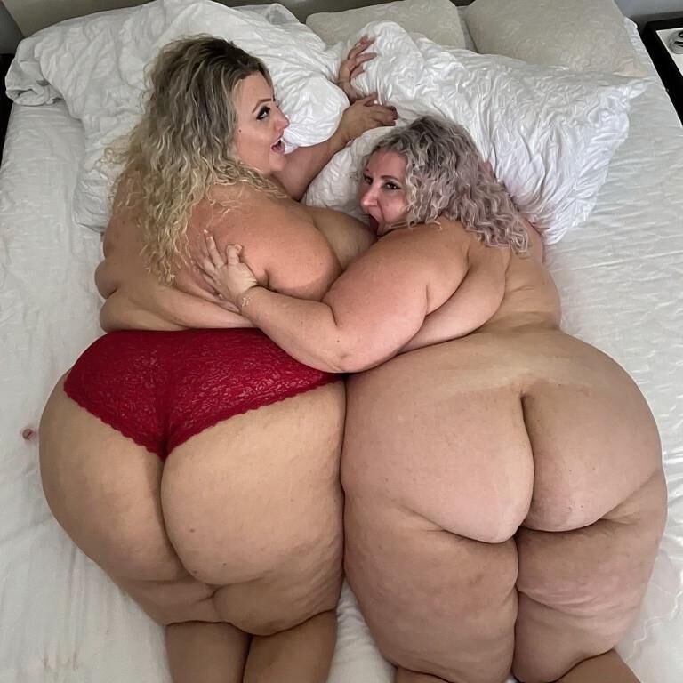 AI Creations BBW babes 