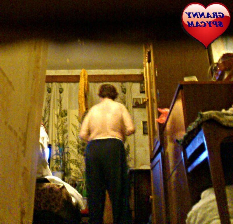GRANNY SPYCAM 