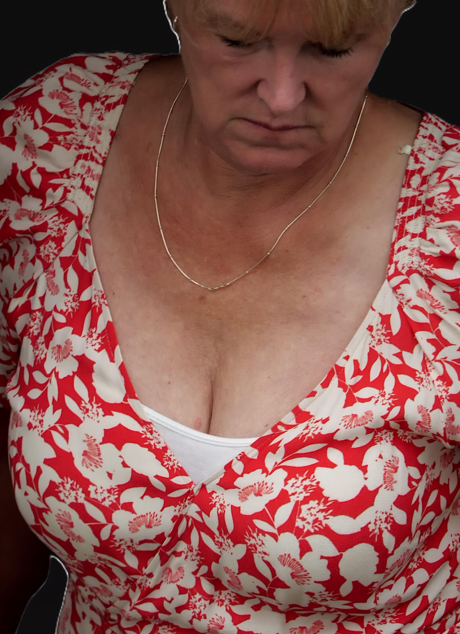 Big Teen Milf Titten in engen Outfits, zeigen Schlampen