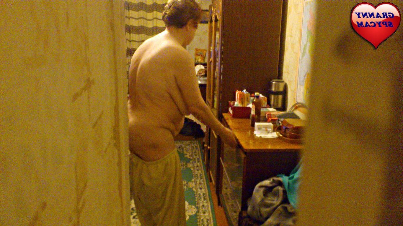 GRANNY SPYCAM 