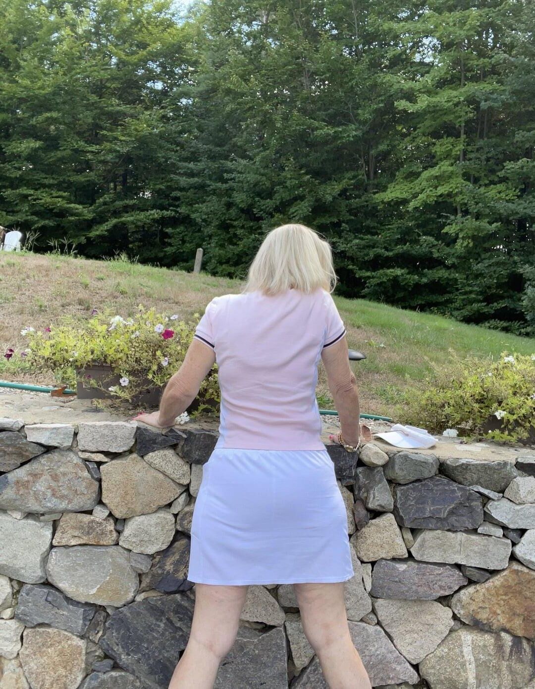 Incredible GILF
