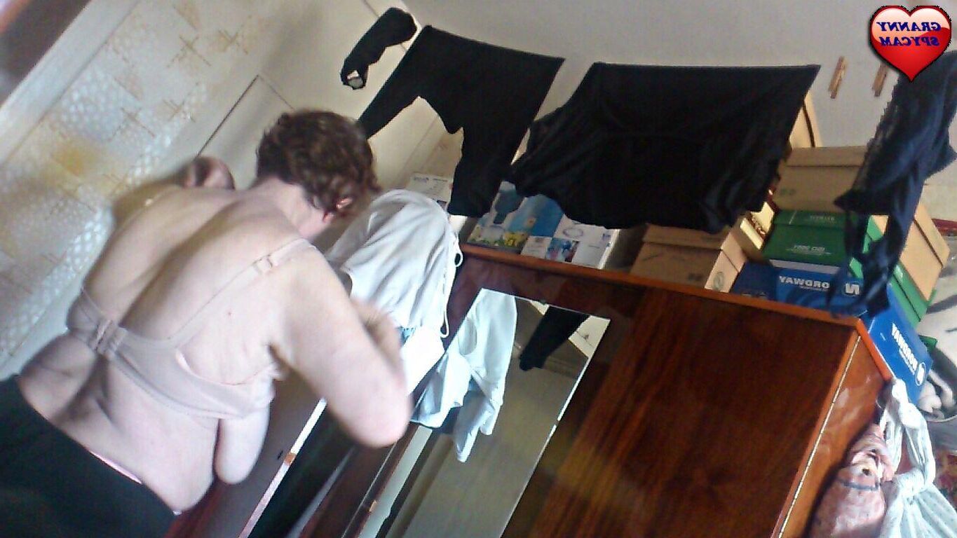 GRANNY SPYCAM 