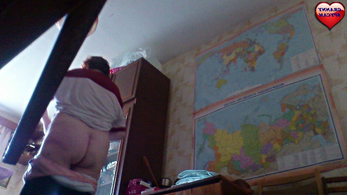 GRANNY SPYCAM 